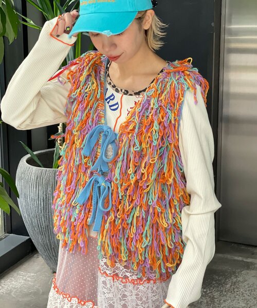 HELLO.SANFRANCISCO（ハローサンフランシスコ）の「【HELLO.SANFRANCISCO/ハローサンフランシスコ】カラーループフリンジリボンベスト（ベスト・レディース・オレンジ/ピンク・ONE SIZE）」の9枚目の写真