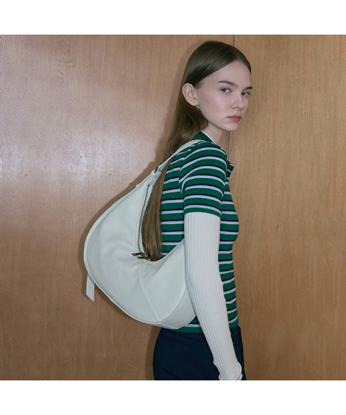 LAP（ラップ）の「SLIDE HOBO BAG AR7AB226（ショルダーバッグ・レディース・ブラック/ベージュ/アイボリー・FREE）」の10枚目の写真