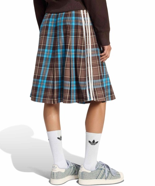 adidas(アディダス)の「adidas PLEATED CHECK SKIRT / アディダス プリーツド チェック スカート(スカート・レディース・マルチ・S/M/L)」の3枚目の写真
