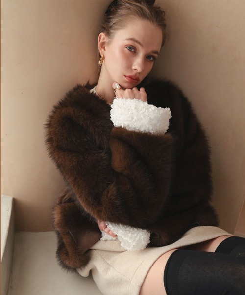 DONOBAN（ドノバン）の「フラワーブロッサムニット（ニット/セーター・レディース・アイボリー/ブラック/グレー・ONE）」の4枚目の写真