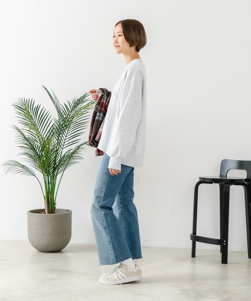 fort point(フォーポイント)の「【C-FORT POINT/フォートポイント】カレッジロゴ ステッチ刺繍トレーナー(スウェット・レディース・杢グレー/チャコールグレー/ライトグレー・FREE)」の17枚目の写真