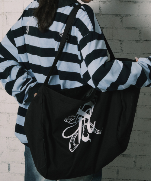 NYXX(エヌワイエックスエックス)の「EMBLEM COTTON BAG BLACK(ショルダーバッグ・レディース・その他・FREE)」の2枚目の写真