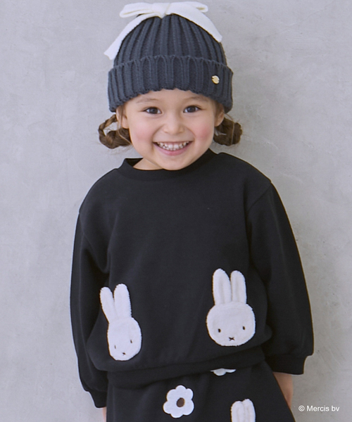 petit main（プティマイン）の「【miffy】モチーフトレーナー（スウェット・キッズ・アイボリー/ブラック/ライトピンク/ブルー・100cm/80ｃｍ/90cm/110cm/120cm/130cm）」の2枚目の写真
