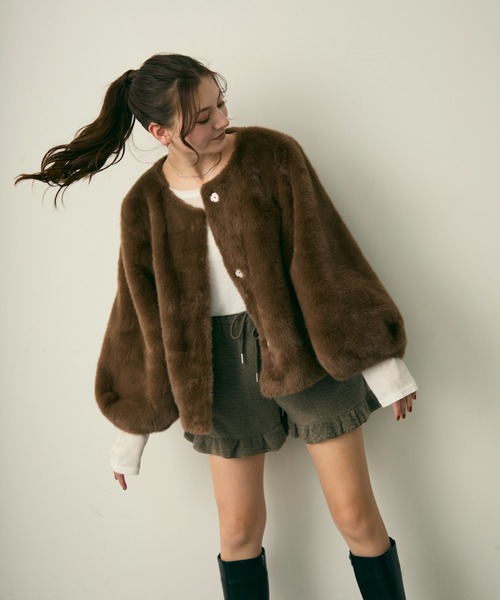 Lunea（ルネア）の「ボリュームファーブルゾン（ブルゾン・レディース・ブラウン/アイボリー/ブラック・FREE）」の15枚目の写真