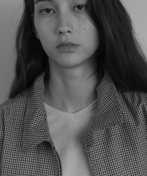 BLANKROOM HER（ブランクルームウーマン）の「ローブイネックTシャツ_LIGHT BEIGE（Tシャツ/カットソー・レディース・その他・ONE）」の6枚目の写真