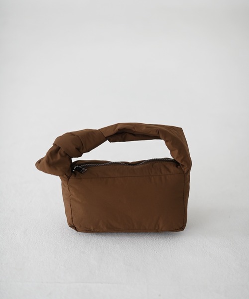 Marient(マリエント)の「Padding Square Mini Bag(ハンドバッグ・レディース・ブラック/ブラウン・FREE)」の5枚目の写真