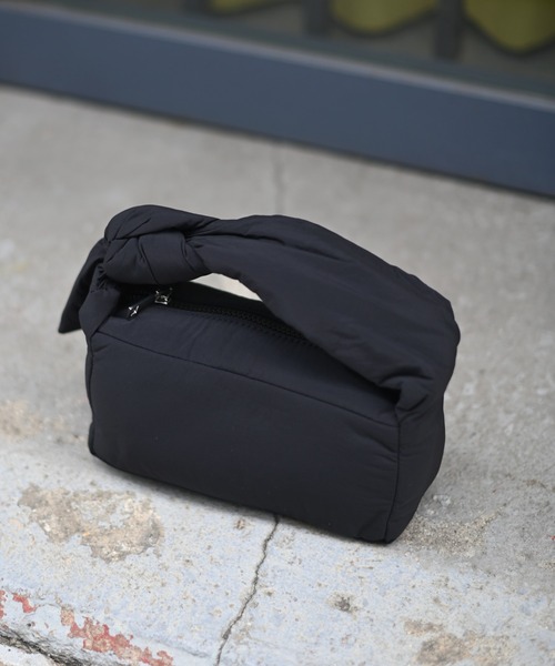 Marient(マリエント)の「Padding Square Mini Bag(ハンドバッグ・レディース・ブラック/ブラウン・FREE)」の14枚目の写真