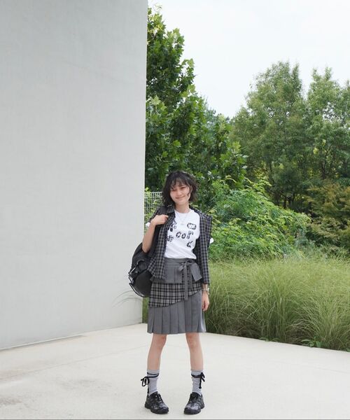 SLOW RECORD HOUSE（スローレコードハウス）の「タイポプレイレコードTシャツ_ホワイト（Tシャツ/カットソー・レディース・その他・LARGE/MEDIUM/SMALL）」の4枚目の写真