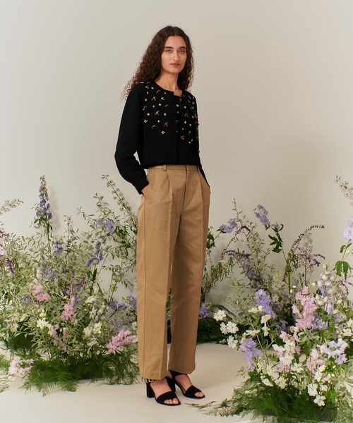 LOULOU WILLOUGHBY（ルルウィルビー）の「【LOULOU WILLOUGHBY】CHERRYビジューカーディガン（カーディガン/ボレロ・レディース・ブラック/サックスブルー/オフホワイト・2）」の4枚目の写真