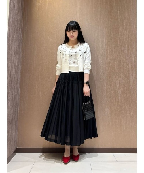 LOULOU WILLOUGHBY（ルルウィルビー）の「【LOULOU WILLOUGHBY】CHERRYビジューカーディガン（カーディガン/ボレロ・レディース・ブラック/サックスブルー/オフホワイト・2）」の12枚目の写真