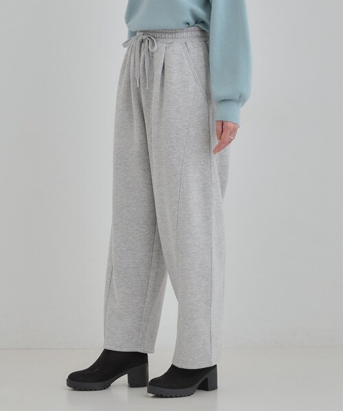 Cutie Blonde（キューティーブロンド）の「【洗濯機可/あったか/S-LL】裏起毛ストーン付き スウェットカーブパンツ（その他パンツ・レディース・ライトグレー/ブラック・04/03/02/01）」の8枚目の写真