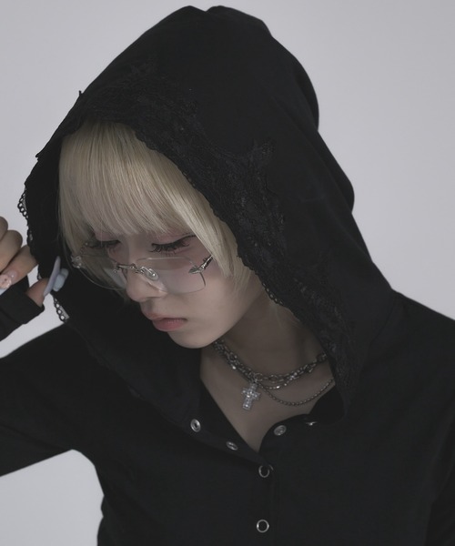 17HR(セブンティーンアワーズ)の「レースフードヘンリーネックロンT(Tシャツ/カットソー・レディース・ブラック/ホワイト・FREE)」の19枚目の写真