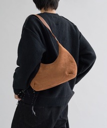 EPNK | Curve Stitch Suede Bag / カーブステッチスエードバッグ(ショルダーバッグ)