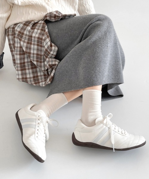 Shoes in Closet(シューズインクローゼット)の「超軽量 替え紐サテンリボン & パール付 サイドライン スニーカー 2745(スニーカー・レディース・ブラック/ホワイト×ブラック/ホワイト×グレー・M/S/XL/L)」の14枚目の写真