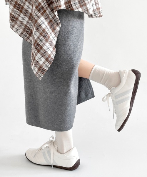 Shoes in Closet(シューズインクローゼット)の「超軽量 替え紐サテンリボン & パール付 サイドライン スニーカー 2745(スニーカー・レディース・ブラック/ホワイト×ブラック/ホワイト×グレー・M/S/XL/L)」の12枚目の写真