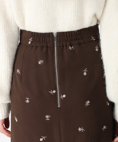 31 Sons de mode(トランテアン ソン ドゥ モード)の「2025秋冬新作 刺繍タイトスカート(スカート・レディース・ブルー/ブラウン/ベージュ・S/M)」の11枚目の写真
