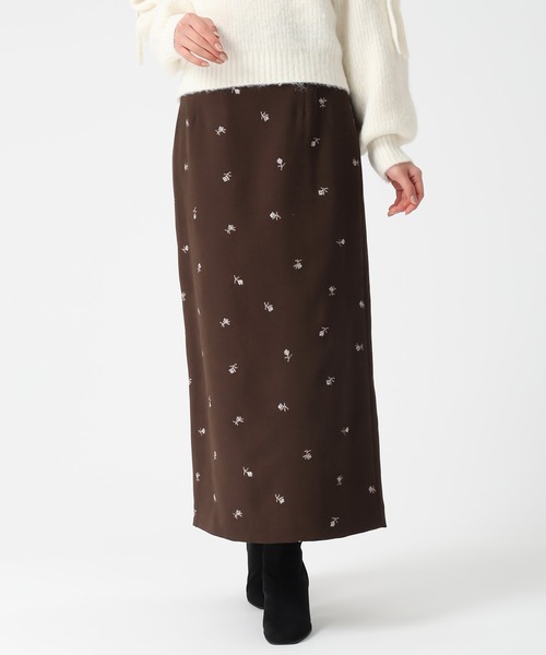 31 Sons de mode(トランテアン ソン ドゥ モード)の「2025秋冬新作 刺繍タイトスカート(スカート・レディース・ブルー/ブラウン/ベージュ・S/M)」の16枚目の写真