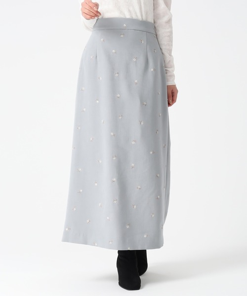 31 Sons de mode(トランテアン ソン ドゥ モード)の「2025秋冬新作 刺繍タイトスカート(スカート・レディース・ブルー/ブラウン/ベージュ・S/M)」の5枚目の写真