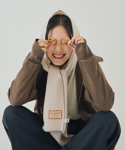 WHIMSIC(ウィムジック)の「【UNISEX/2サイズ展開】ピグメントダイ スタッズスウェット ジップパーカー(パーカー・レディース・ブラウン/チャコールグレー・1/2)」の18枚目の写真