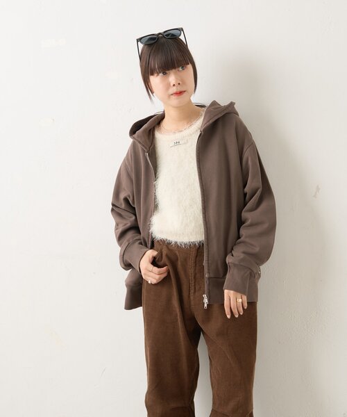WHIMSIC(ウィムジック)の「【UNISEX/2サイズ展開】ピグメントダイ スタッズスウェット ジップパーカー(パーカー・レディース・ブラウン/チャコールグレー・1/2)」の20枚目の写真