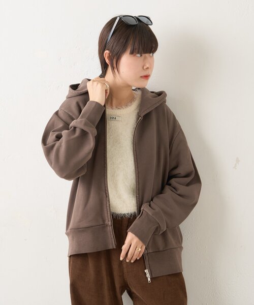 WHIMSIC(ウィムジック)の「【UNISEX/2サイズ展開】ピグメントダイ スタッズスウェット ジップパーカー(パーカー・レディース・ブラウン/チャコールグレー・1/2)」の21枚目の写真