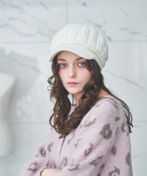 Lovilyn（ラヴィリン）の「ケーブルニットキャスケット（キャスケット・レディース・ブラック/ホワイト/ベージュ・FREE）」の11枚目の写真