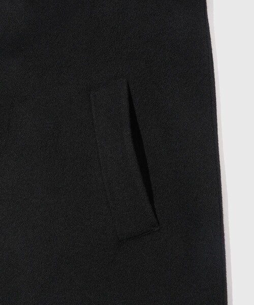 ADAM ET ROPE'（アダムエロペ）の「カシミヤ ダブルフェイス セミダブルコート / マフラー付き（ステンカラーコート・メンズ・ブラック・L/M）」の18枚目の写真