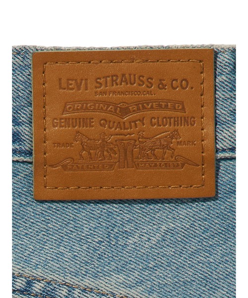 Levi's(リーバイス)の「Levi's/リーバイス スーパーバギージョーツ(デニムパンツ・レディース・インディゴブルー・28inch/27inch/26inch/25inch/24inch/23inch)」の3枚目の写真