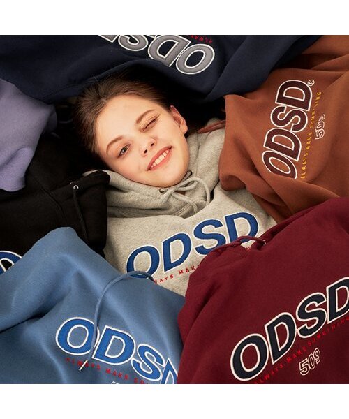 ODD STUDIO（オッドスタジオ）の「ODSDロゴアップリケフード - 8COLOR（パーカー・レディース・ライトグレー/ブラック/パープル/ネイビー/ブラウン/グレー/ブルー/バーガンディー・FREE/1(M)/2(L)）」の9枚目の写真