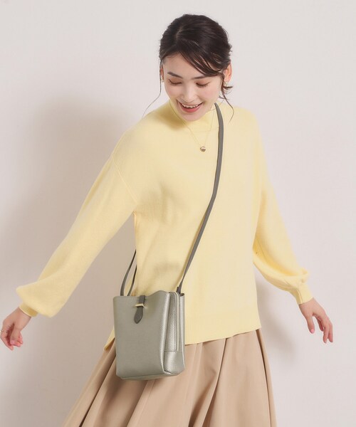 ITS'DEMO（イッツデモ）の「ベルト三層ミニショルダー（ショルダーバッグ・レディース・ブラック/ブロンズ/グレー/ライトベージュ・00）」の20枚目の写真