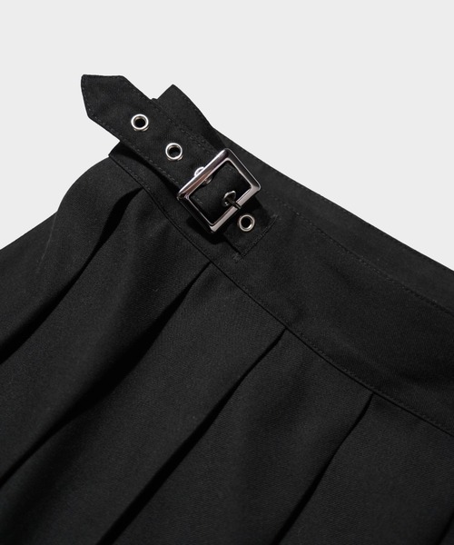 Camphor wood（カンファーウッド）の「EYELET PLEATS WRAP SKIRT / アイレットプリーツラップスカート（スカート・メンズ・ブラック・LARGE/MEDIUM）」の10枚目の写真