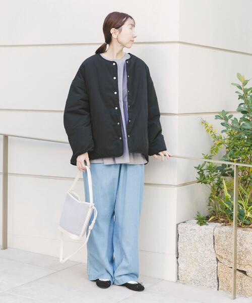 ITEMS URBANRESEARCH（アイテムズ アーバンリサーチ）の「テントシルエット中綿ブルゾン（ダウンジャケット/コート・レディース・ブラック/キャメル・FREE）」の18枚目の写真