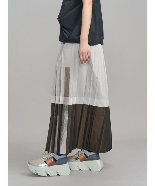 UN3D.(アンスリード)の「FOIL PRINT PLEATS SK / フォイルプリントプリーツスカート(スカート・レディース・カーキ/ライトグレー・38/36)」の20枚目の写真