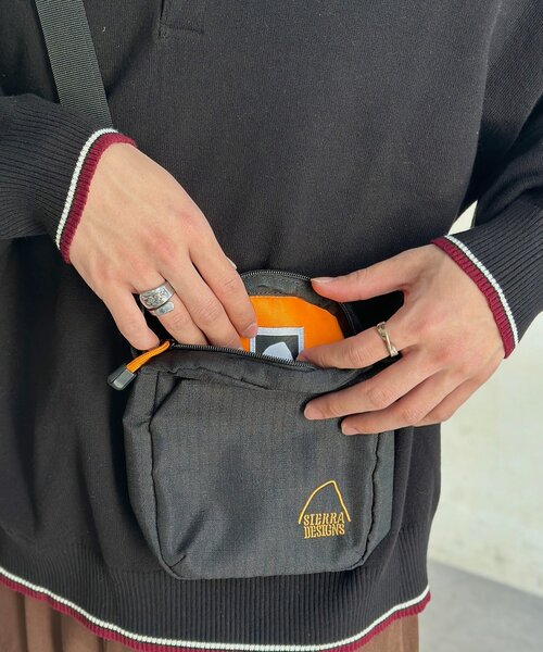 SIERRA DESIGNS（シェラデザイン）の「【SIERRA DESIGNS】別注縦型ミニショルダー（トートバッグ・レディース・ネイビー/ブラック・FREE）」の5枚目の写真