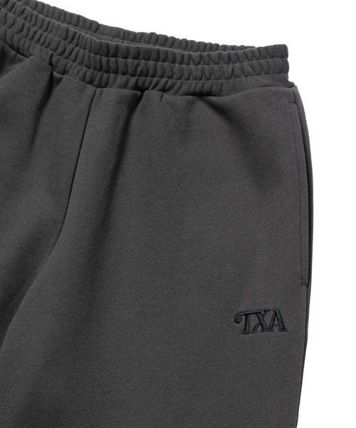 TXA(ティーエックスエー)の「田中かえ Embroidery Sweatpants(スウェットパンツ・メンズ・チャコール/オリーブ・1)」の15枚目の写真