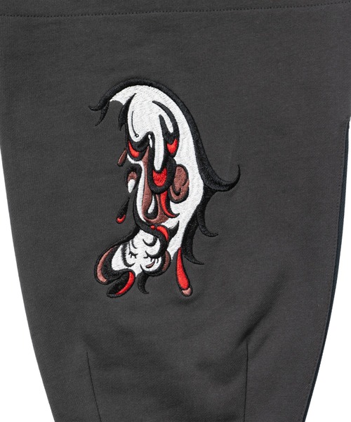 TXA(ティーエックスエー)の「田中かえ Embroidery Sweatpants(スウェットパンツ・メンズ・チャコール/オリーブ・1)」の20枚目の写真