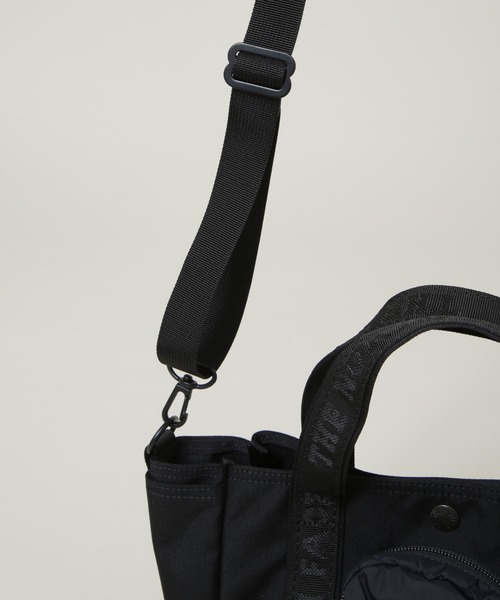 THE NORTH FACE PURPLE LABEL(ザ ノースフェイス パープルレーベル)の「THE NORTH FACE PURPLE LABEL/CORDURA Nylon Shoulder Tote Bag(ショルダーバッグ・メンズ・ブラック・FREE)」の7枚目の写真