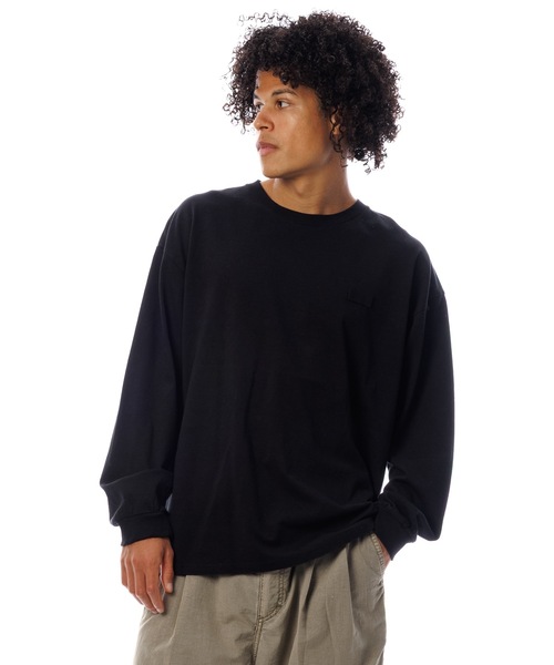Sandinista(サンディニスタ)の「American Cotton Holder L-S Tee / アメリカンコットン後染めホルダー付き長袖Tシャツ(Tシャツ/カットソー・メンズ・ホワイト/キャメル/ブラック系その他/ブルー・SMALL/MEDIUM/LARGE)」の2枚目の写真