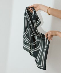 RIVE DROITE（リヴドロワ）の「【スタイリングのアクセントに】チェーン柄スカーフ（バンダナ/スカーフ）」