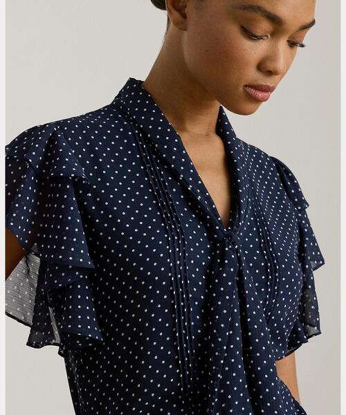 LAUREN RALPH LAUREN（ローレン ラルフ ローレン）の「ポルカドット ジョーゼット タイネック ブラウス（シャツ/ブラウス・レディース・ネイビー系1・XXS/XS/M/S）」の2枚目の写真