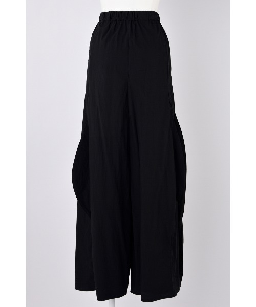 ENFOLD(エンフォルド)の「WAVE DRAPE TROUSERS(その他パンツ・レディース・ブラック・36)」の3枚目の写真