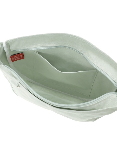 Manhattan Portage（マンハッタンポーテージ）の「SAGAPONACK SHOULDER BAG CANVAS LIGHT 26（ショルダーバッグ・レディース・グレー/グリーン・SMALL）」の8枚目の写真