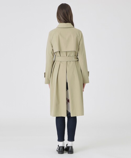 BLUE LABEL CRESTBRIDGE（ブルーレーベルクレストブリッジ）の「【一部店舗限定】ツイルストレッチステンカラーコート（ステンカラーコート・レディース・ベージュ・40/38/36）」の4枚目の写真