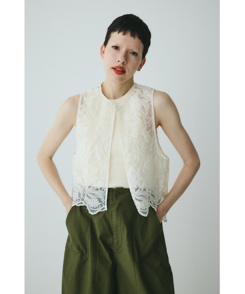 HeRIN.CYE(ヘリンドットサイ)の「Lace vest レースベスト(ベスト・レディース・オフホワイト/ブラック/ベージュ・FREE)」の19枚目の写真