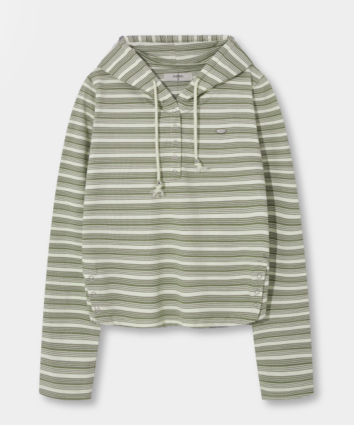 EUGGEN(ユジェン)の「ボタンフードパーカー ストライプ ロングスリーブTシャツ_クリーム&カーキ(パーカー・レディース・その他・SMALL/MEDIUM)」の2枚目の写真