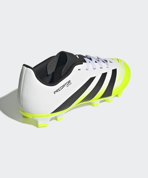 adidas(アディダス)の「キッズ プレデター CLUB FG/MG スパイク / 天然芝・土・人工芝用 / Predator Club Firm Multi-Ground Boots Kids / アディダス adidas(スニーカー・キッズ・ホワイト×ブラック・22.0cm/21.0cm/21.5cm/20.0cm/24.5cm/24.0cm/23.5cm/23.0cm/22.5cm)」の2枚目の写真
