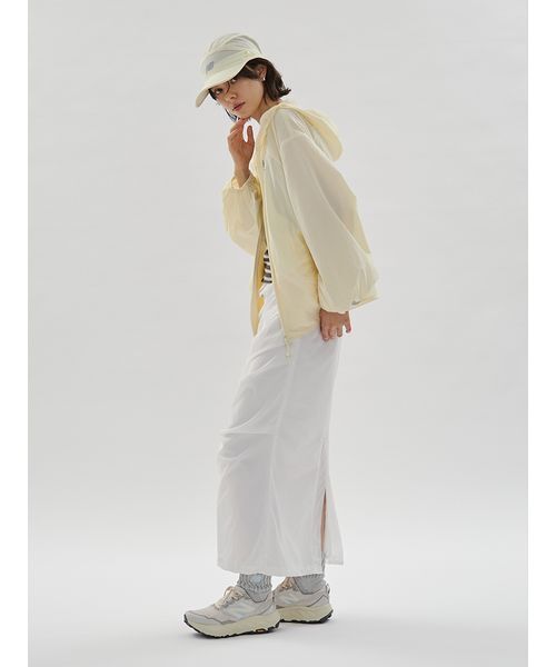 NEW BALANCE（ニューバランス）の「【New Balance for emmi】マルチファンクションジャケット（ナイロンジャケット・レディース・イエロー・M）」の12枚目の写真