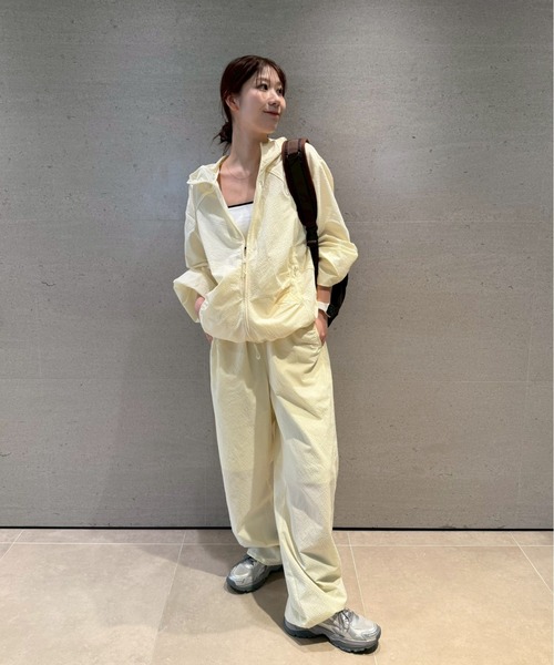 NEW BALANCE(ニューバランス)の「【New Balance for emmi】マルチファンクションジャケット(ナイロンジャケット・レディース・イエロー・M)」の19枚目の写真