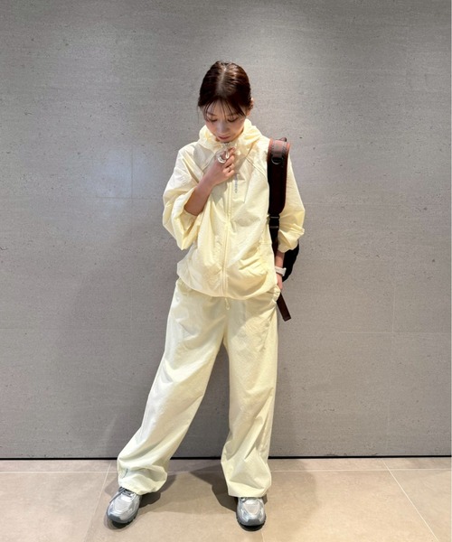 NEW BALANCE(ニューバランス)の「【New Balance for emmi】マルチファンクションジャケット(ナイロンジャケット・レディース・イエロー・M)」の21枚目の写真