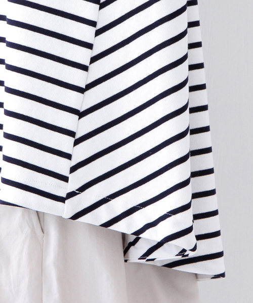 Ray BEAMS（レイビームス）の「◇【ラブリ着用】Ray BEAMS / ロングテール フレア ハイネック（Tシャツ/カットソー・レディース・その他1/ネイビー・ONE SIZE）」の5枚目の写真